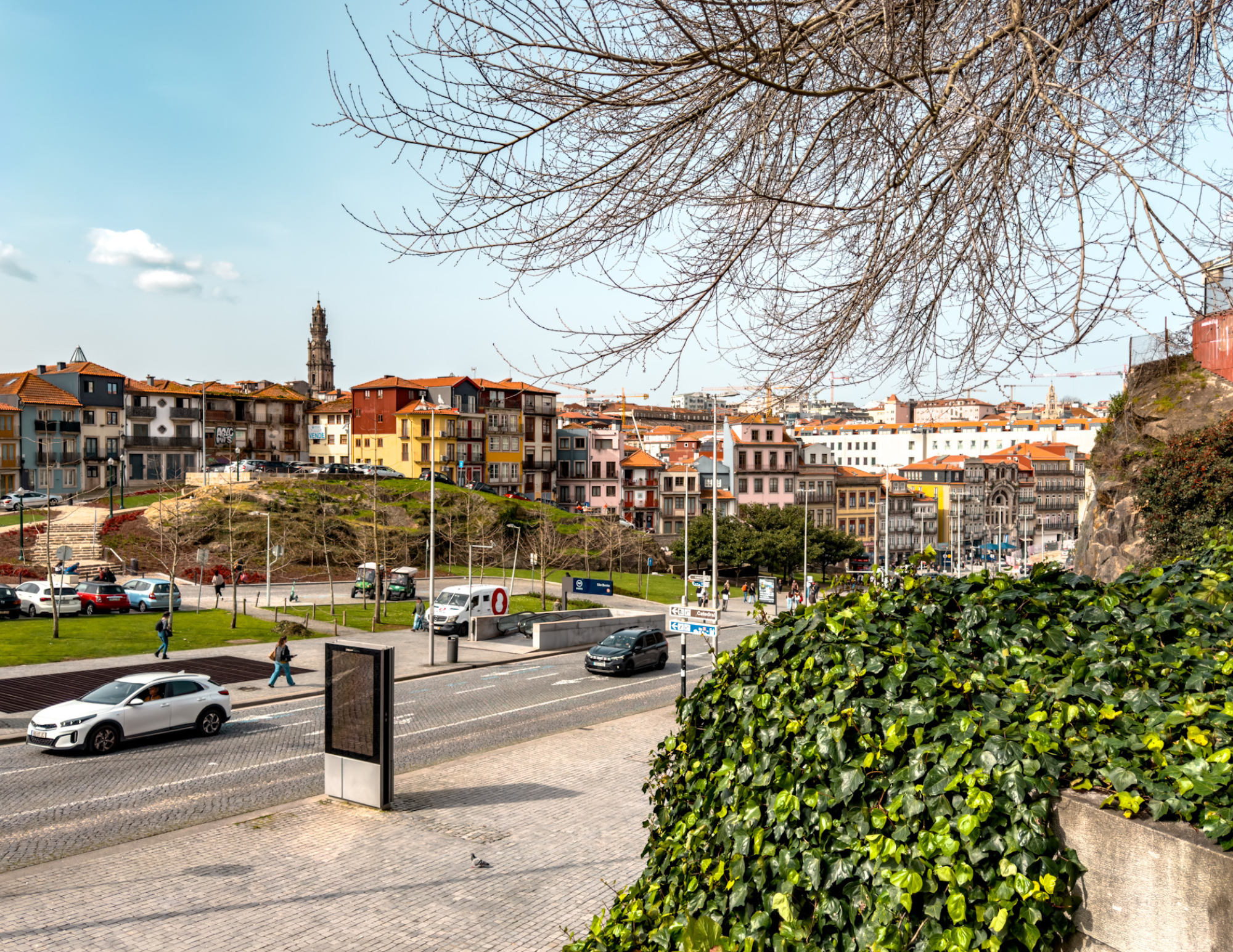 Where to Stay in Porto (7).png